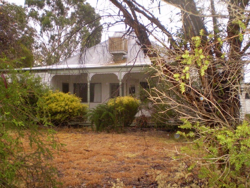 2526 Murray Valley Highway, Vinifera VIC 3591