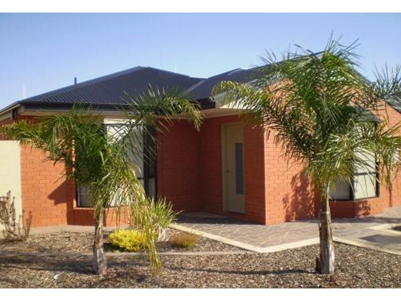 2 Betts Court, Swan Hill VIC 3585