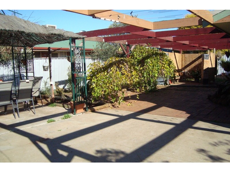 3 Makepeace Street, Swan Hill VIC 3585