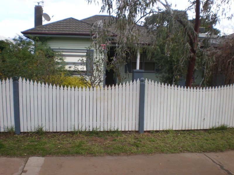 10 Chisholm Street, Swan Hill VIC 3585