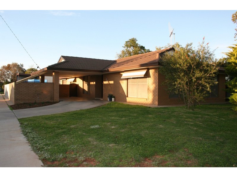 22 Butterworth Street, Swan Hill VIC 3585