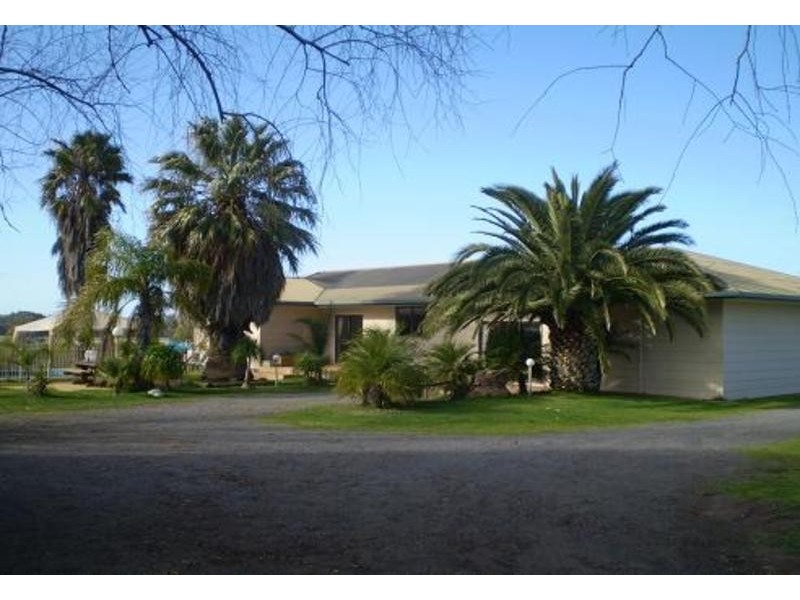 126 Murray Valley Highway, Nyah VIC 3594