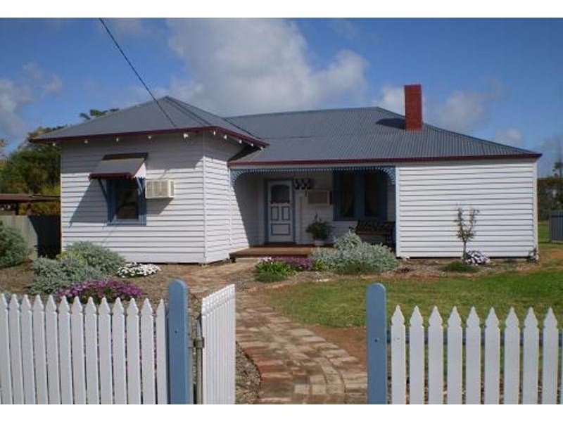 20 Gladstone Avenue, Ultima VIC 3544