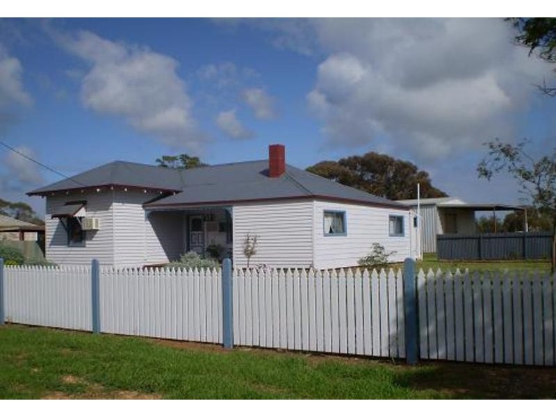 20 Gladstone Avenue, Ultima VIC 3544