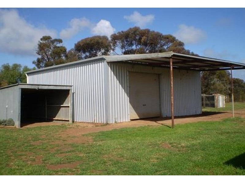 20 Gladstone Avenue, Ultima VIC 3544