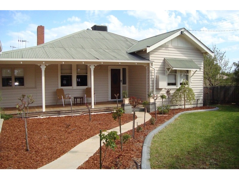 39 Rutherford Street, Swan Hill VIC 3585