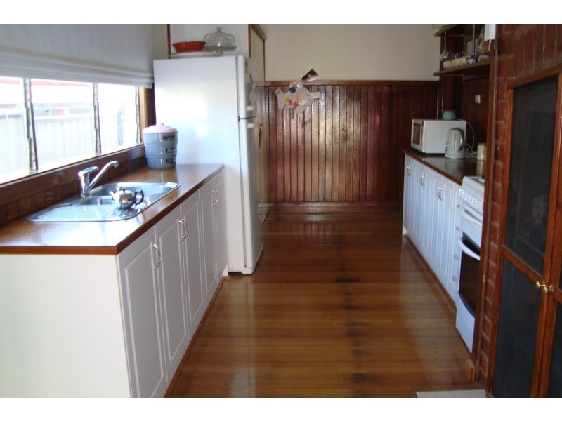 39 Rutherford Street, Swan Hill VIC 3585