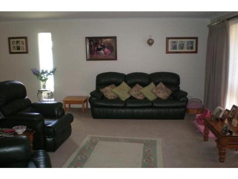 3 Murray Court, Swan Hill VIC 3585