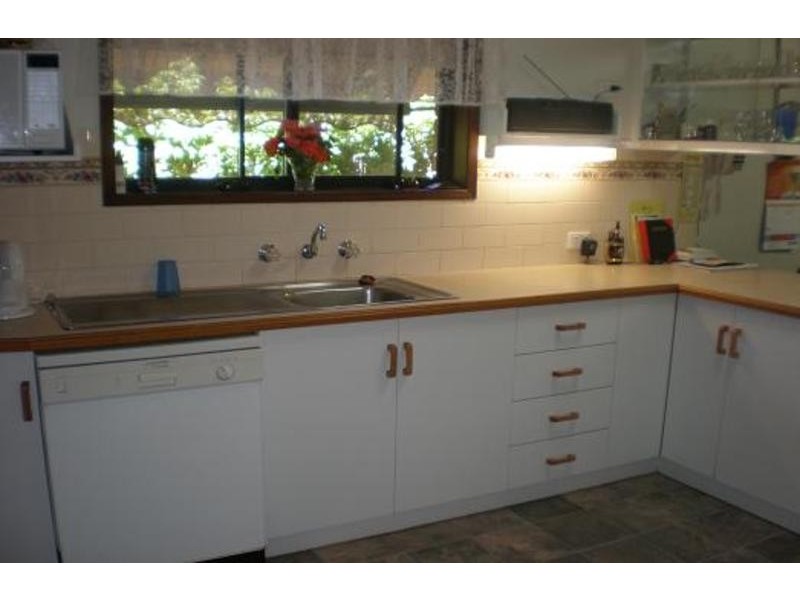 23 Mellor Grove, Swan Hill VIC 3585