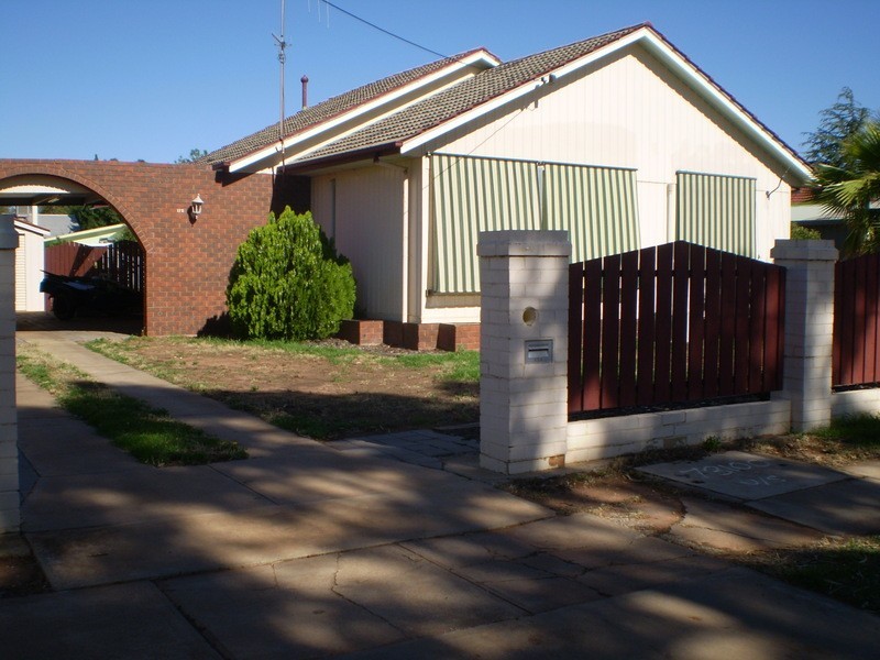 173 Stradbroke Avenue, Swan Hill VIC 3585