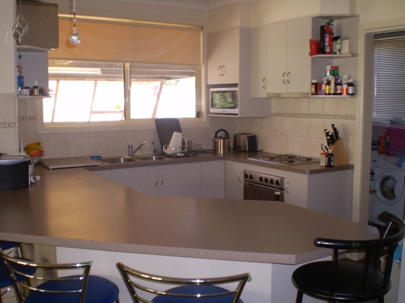 173 Stradbroke Avenue, Swan Hill VIC 3585