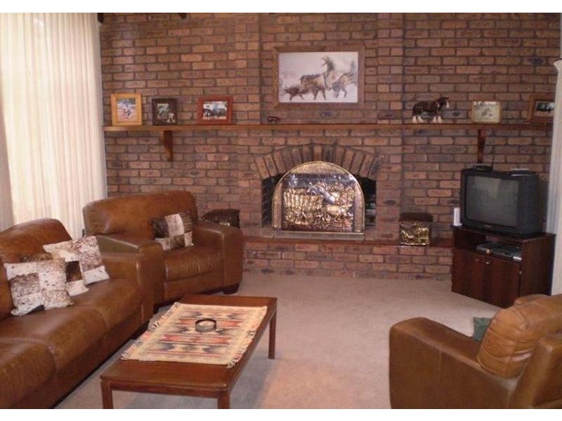 77 River Road, Swan Hill VIC 3585