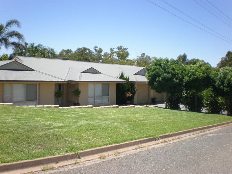 24 Bell Street, Nyah VIC 3594