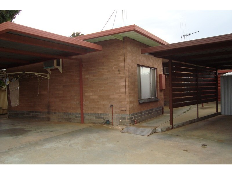 1/8 Gray Street, Swan Hill VIC 3585