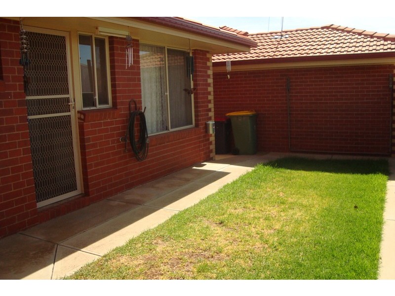 1/269-277 Beveridge Street, Swan Hill VIC 3585