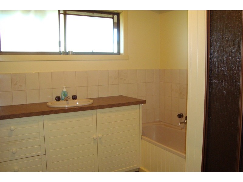 39 Hungerford Lane, Vinifera VIC 3591