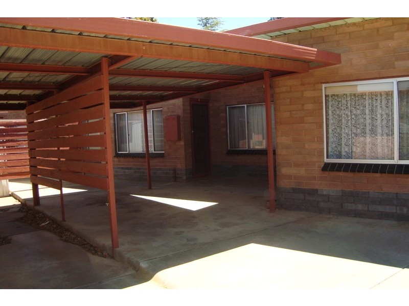 2/8 Gray Street, Swan Hill VIC 3585