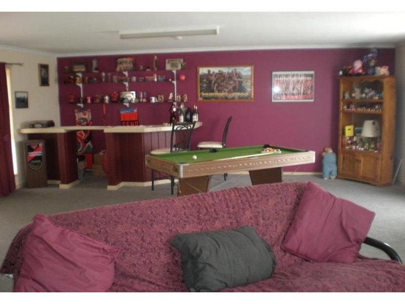2 Makepeace Street, Swan Hill VIC 3585