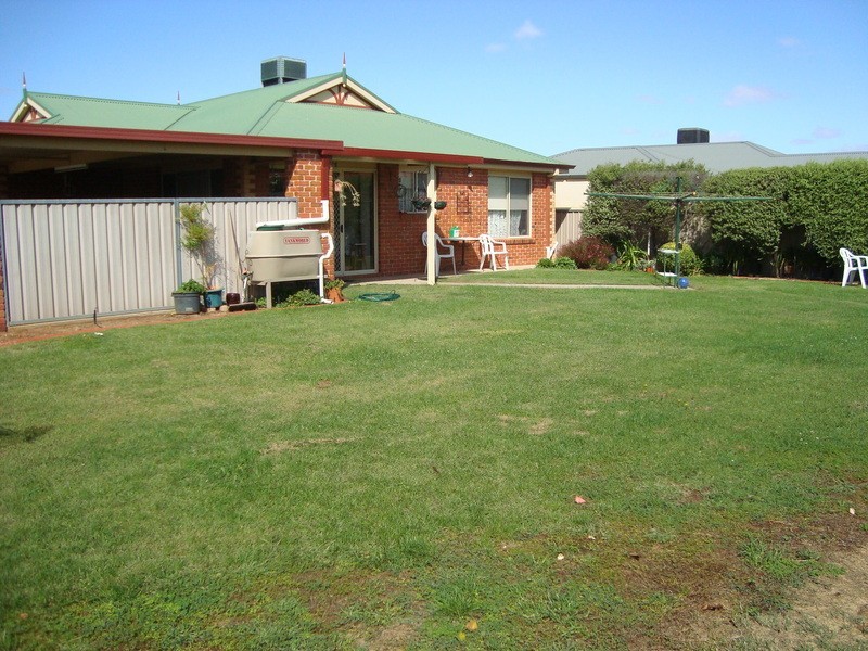 59 Poole Boulevard, Swan Hill VIC 3585