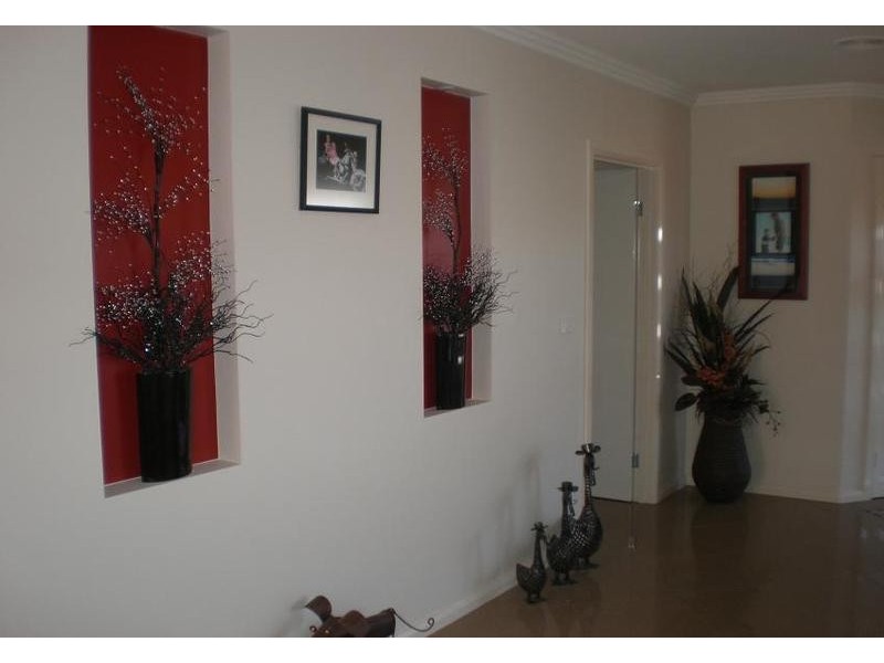 17 Derham Drive, Swan Hill VIC 3585