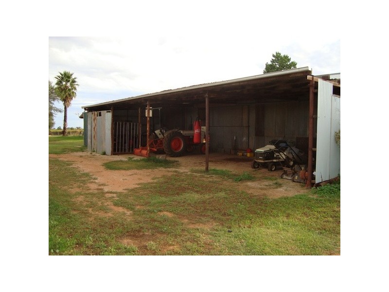 75 McGregor Lane, Vinifera VIC 3591