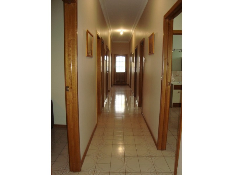 75 McGregor Lane, Vinifera VIC 3591