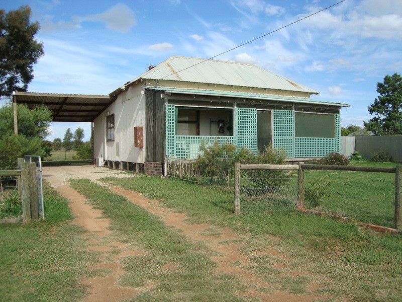 75 McGregor Lane, Vinifera VIC 3591