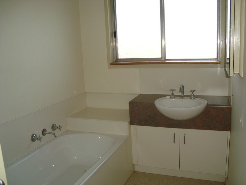 3  Chaplin Street, Swan Hill VIC 3585