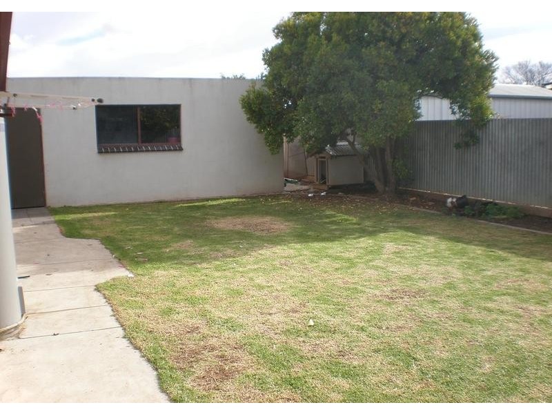 20 Byrnes Street, Swan Hill VIC 3585