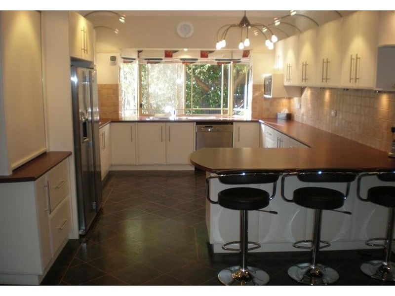 16 Donnington Street, Swan Hill VIC 3585