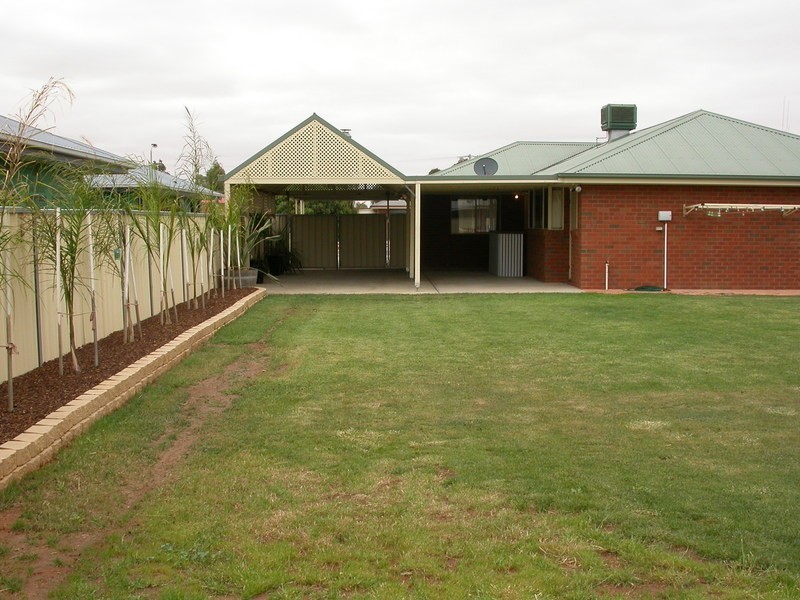 6 Guardian Court, Swan Hill VIC 3585