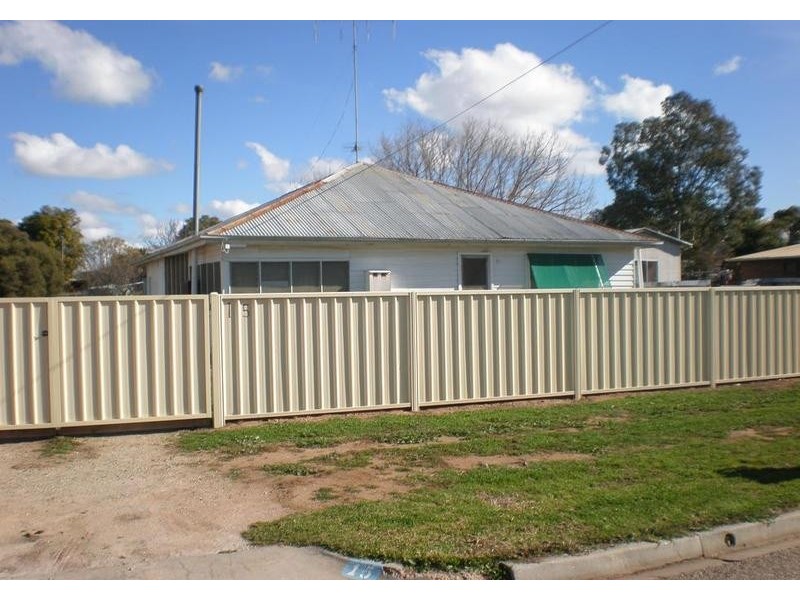 15 Kerang Street, Lake Boga VIC 3584