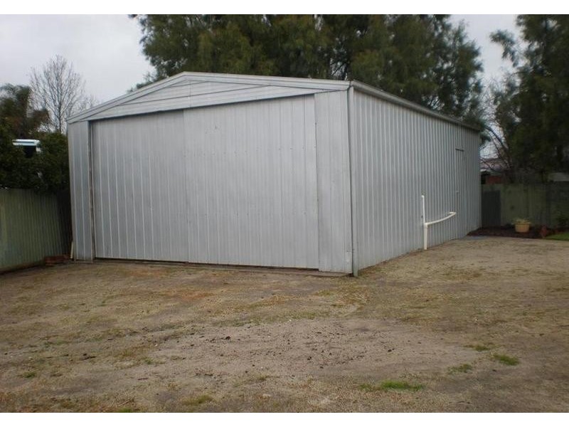 69 Sea Lake Road, Swan Hill VIC 3585