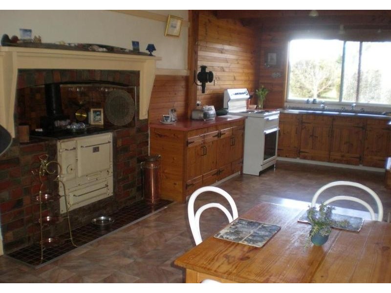 17 Wood Wood Back Road, Wood Wood VIC 3596