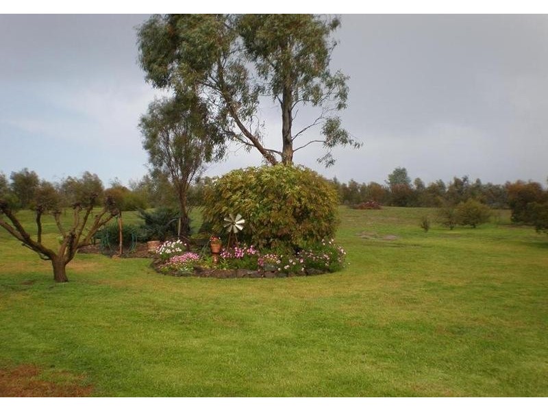 17 Wood Wood Back Road, Wood Wood VIC 3596