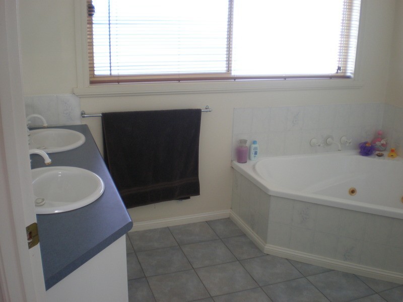 1 Davidsons Lane, Murray Downs NSW 3585