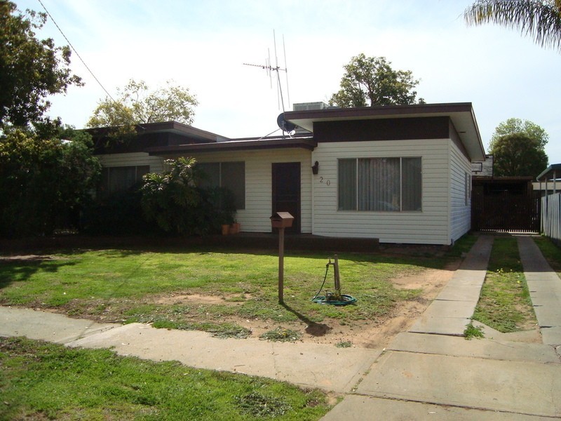 20 Butterworth Street, Swan Hill VIC 3585