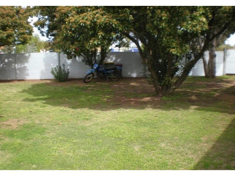 57 Palaroo Street, Swan Hill VIC 3585