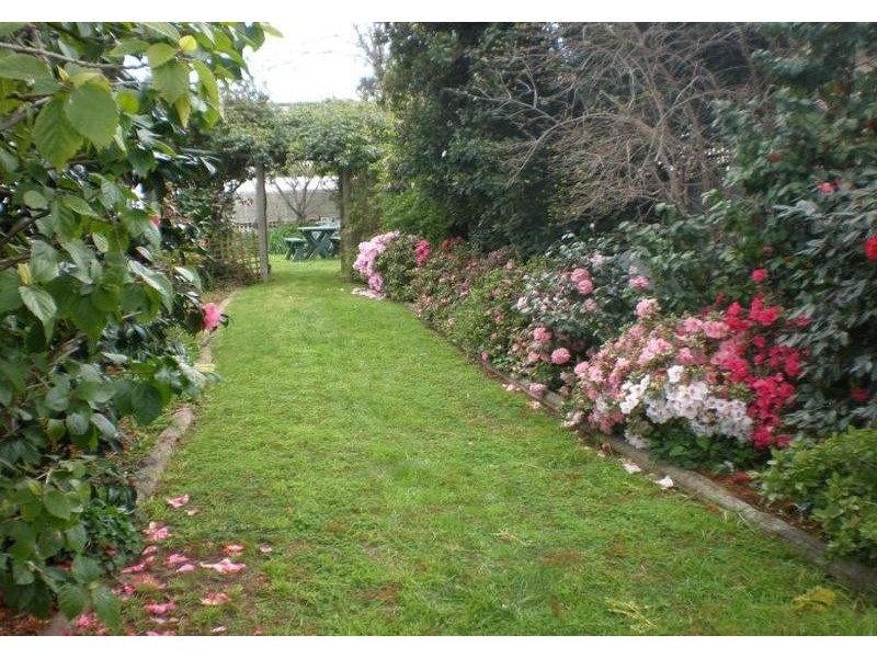 16 Mitchell Street, Swan Hill VIC 3585