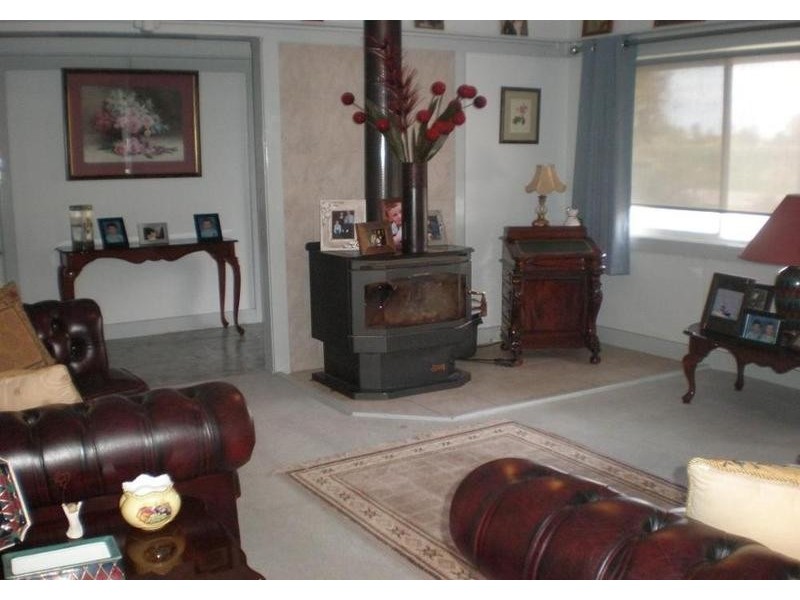 19 Birdwood Avenue, Nyah West VIC 3595