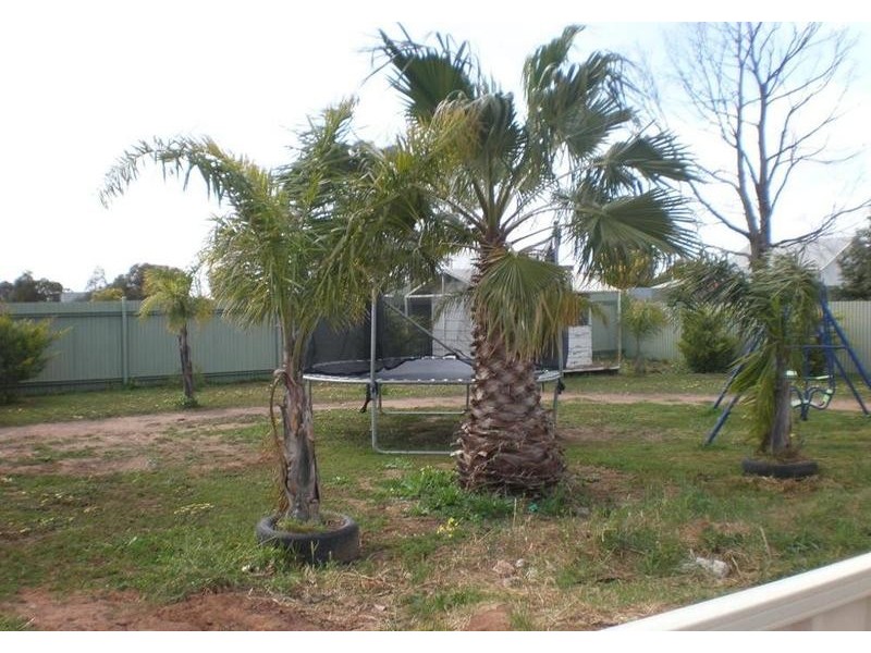 19 Birdwood Avenue, Nyah West VIC 3595