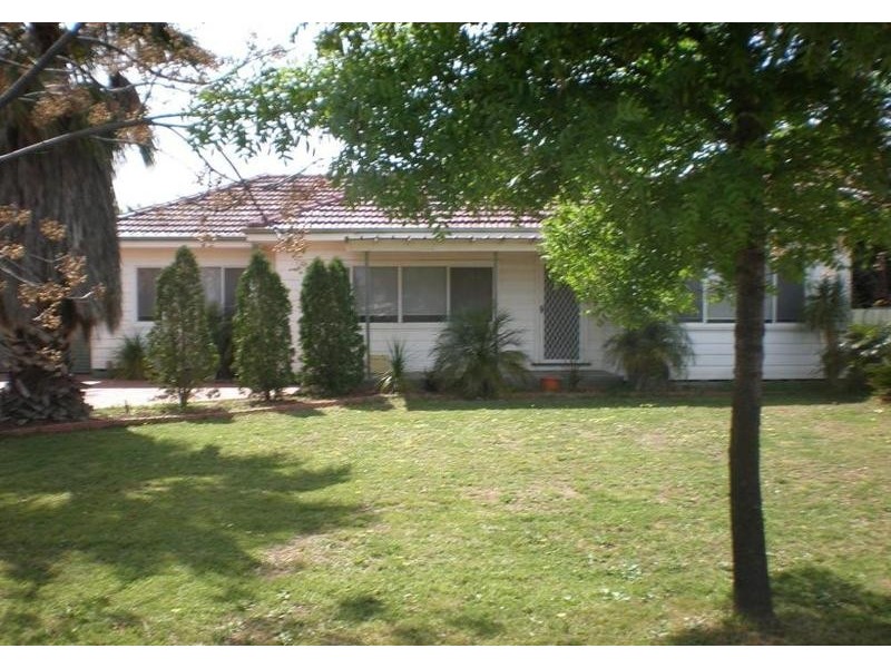 19 Birdwood Avenue, Nyah West VIC 3595