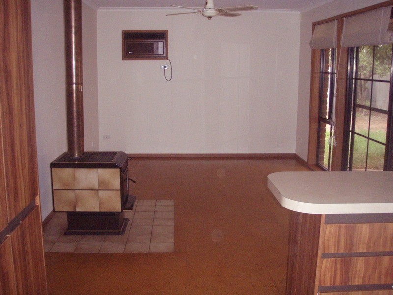 9 Boga Street, Lake Boga VIC 3584