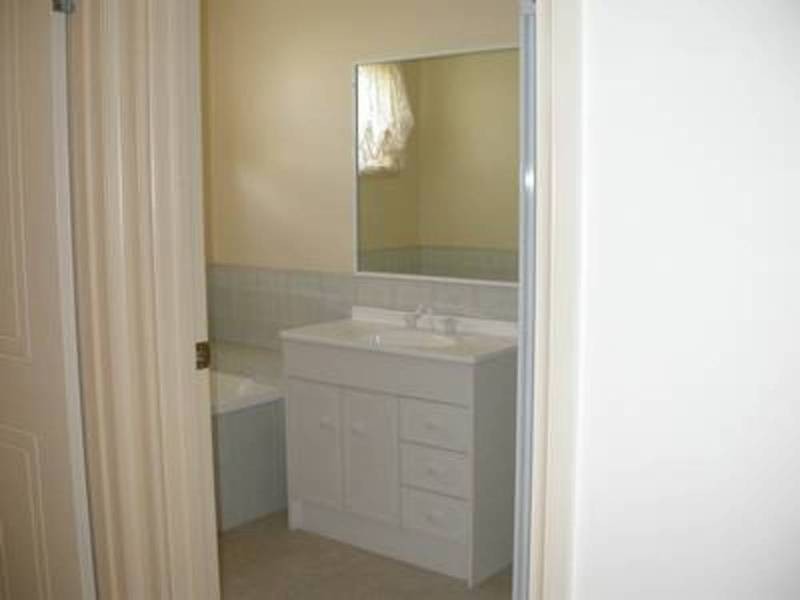 2/477 Campbell Street, Swan Hill VIC 3585