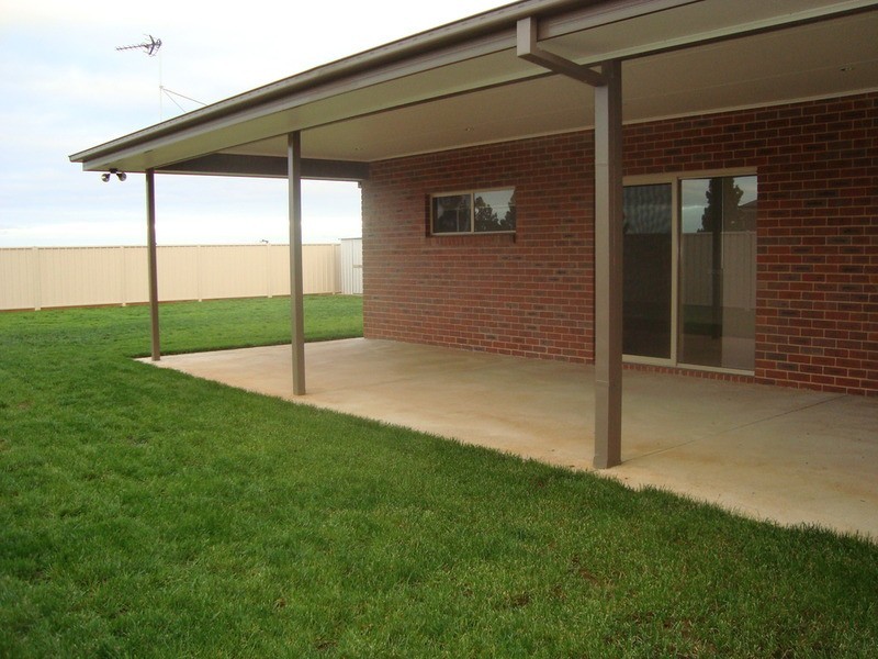 3 Manna Street, Swan Hill VIC 3585