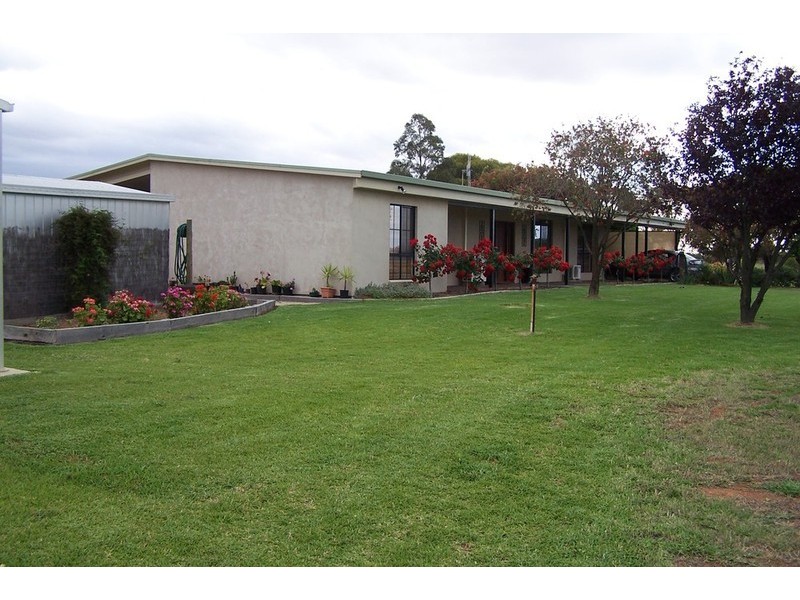 25 Long Lake Road, Lake Boga VIC 3584