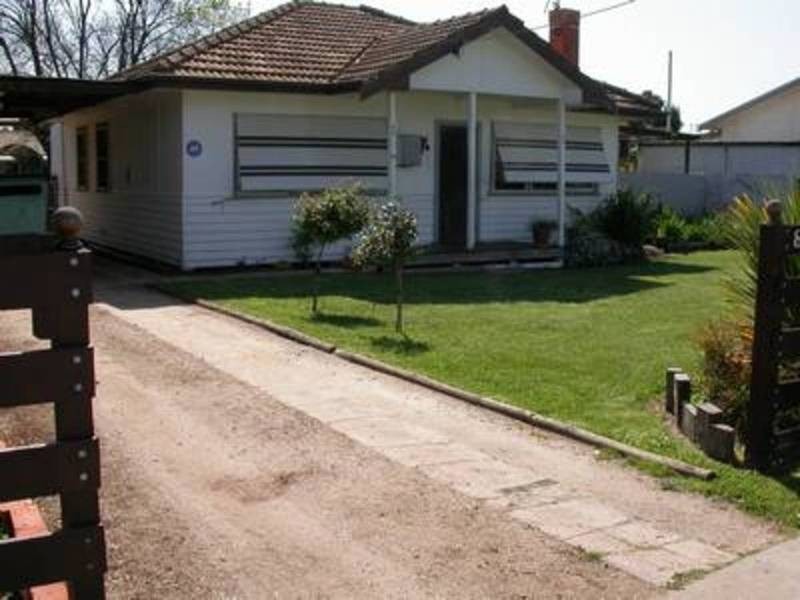 86 Thurla Street, Swan Hill VIC 3585