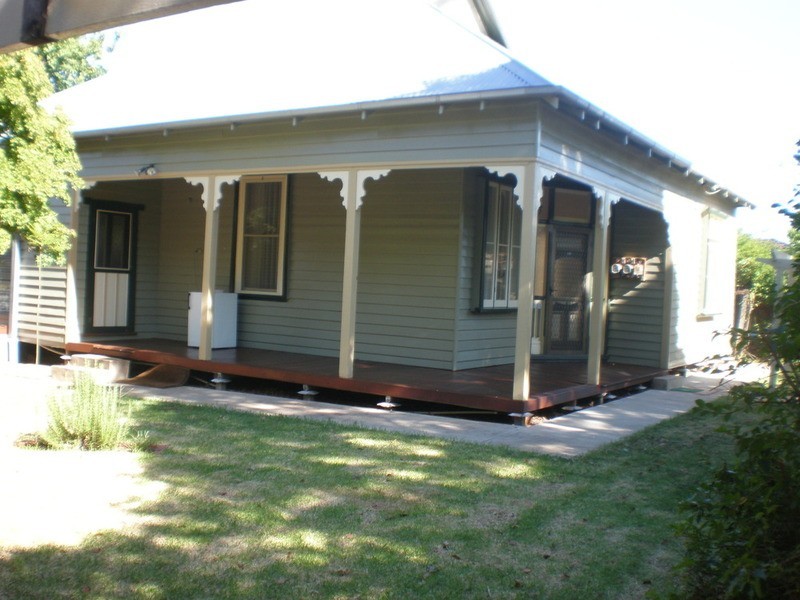 90 High Street, Swan Hill VIC 3585