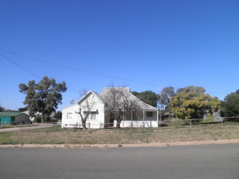 20 School Hill Road, Nyah VIC 3594