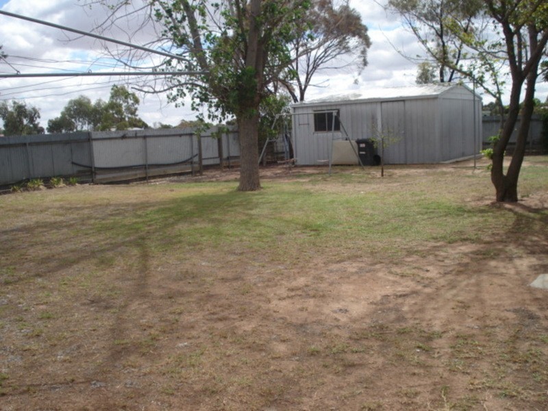 4 Willakool Drive, Lake Boga VIC 3584